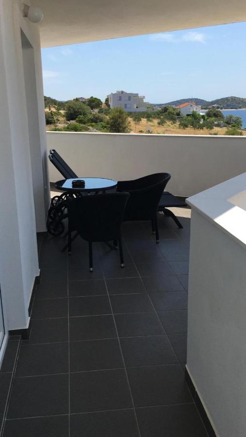 Apartment House Paradiso