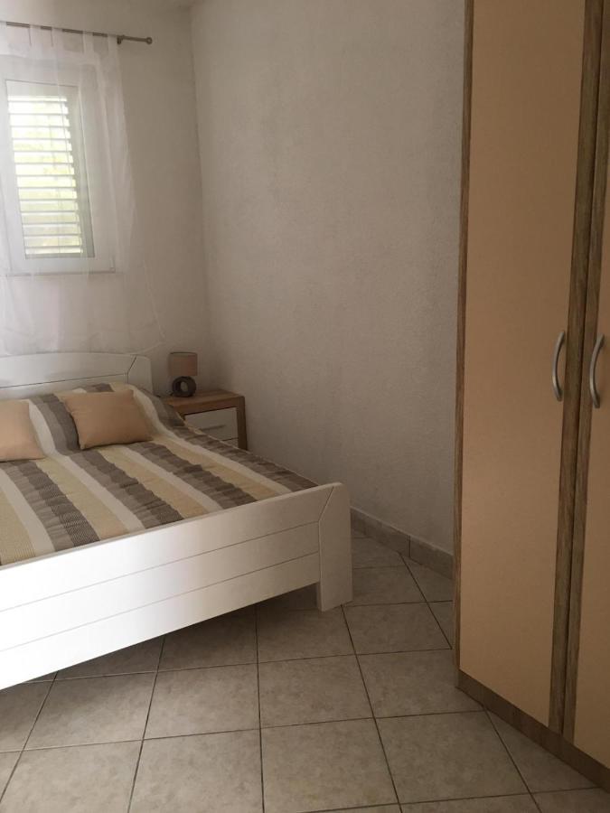 Apartment House Paradiso