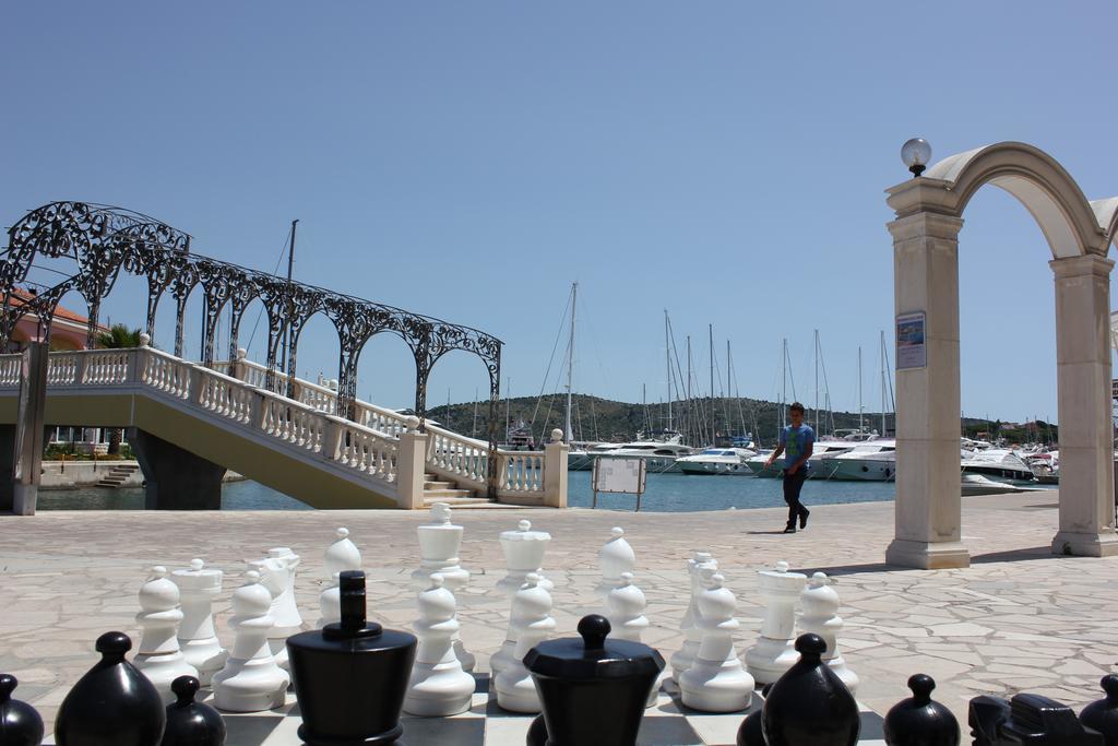 Apartment House Paradiso Rogoznica (Sibenik-Knin)