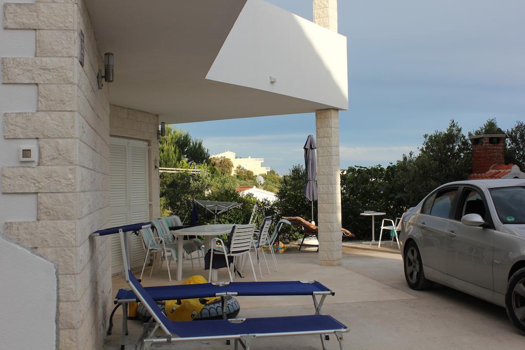 House Paradiso